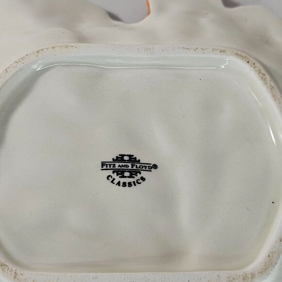 Fitz And Floyd Woodland Spring Bunny Rabbit Salt & Pepper Shaker Set Leaf Plate - Picture 12 of 13